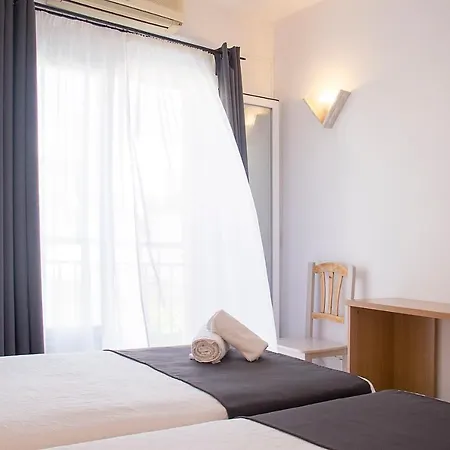 Hotel Geminis 2*