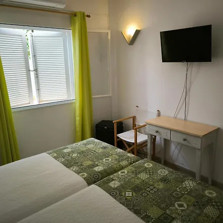 Hotel Geminis
