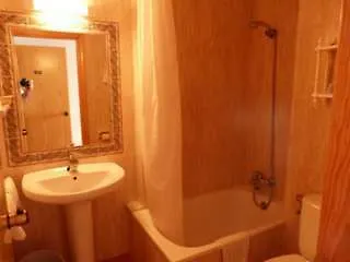 Geminis Hotel
