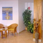 Geminis فندق ثيوداديلا